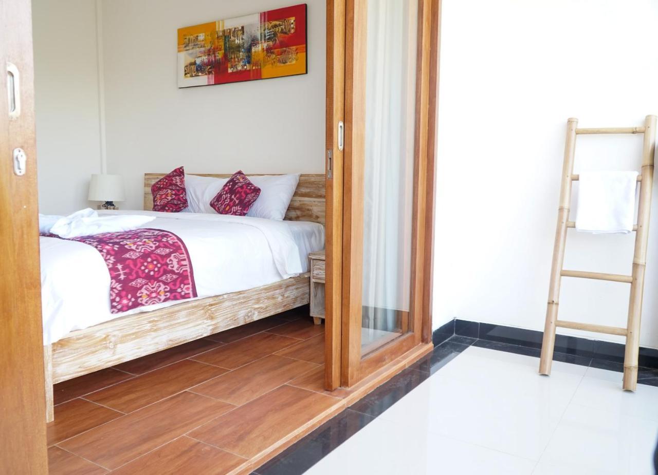 Seno Guesthouse & Cafe Uluwatu Kültér fotó