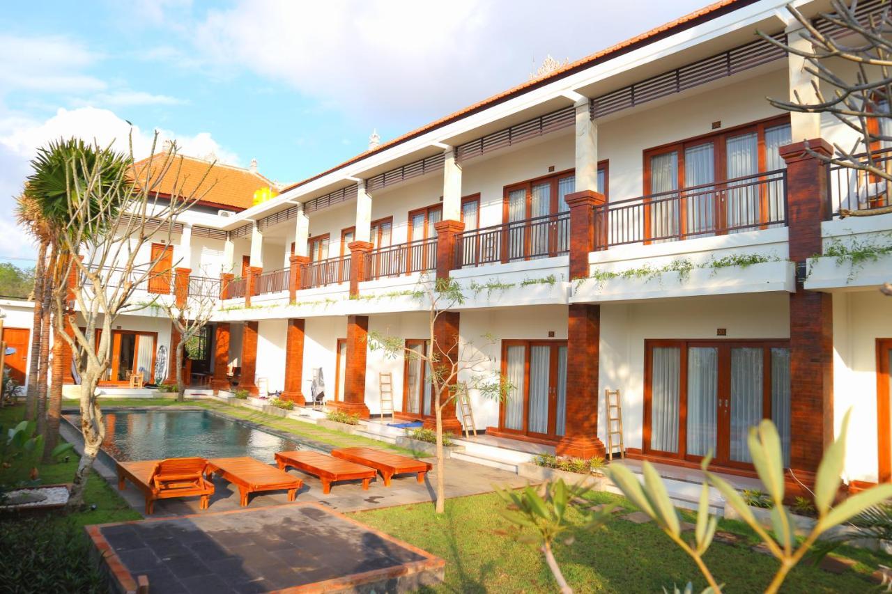 Seno Guesthouse & Cafe Uluwatu Kültér fotó